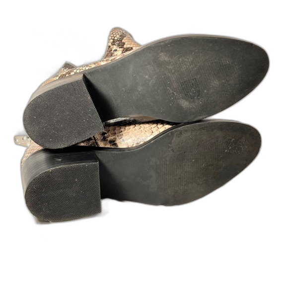 Steve Madden size 5.5  style Conspire snakeskin zip back 2” heel silver studs - Picture 7 of 10